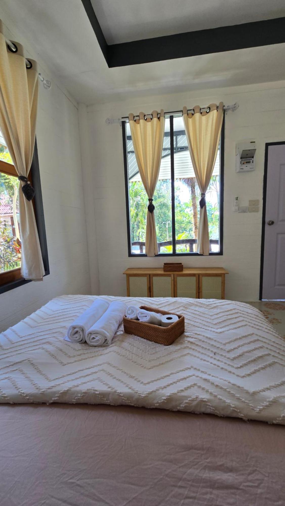 Hotel Koh Kood Garden House Ban Lak Uan Esterno foto